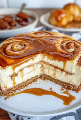 Cinnamon Roll Cheesecake with Caramel (video)