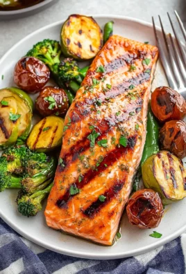 5 Ingredient Marinated Grilled Salmon
