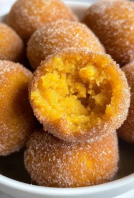 Easy Bisquick Pumpkin Donut Holes