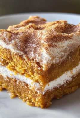 Pumpkin Snickerdoodle Snack Cake