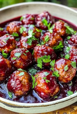 Quick Cranberry Meatballs (Christmas Recipe)
