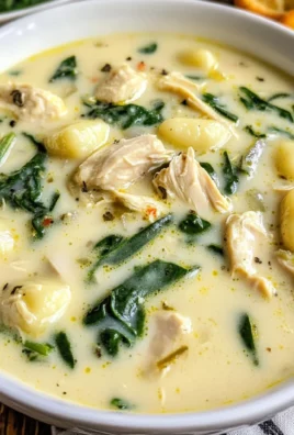 Copycat Olive Garden Chicken Gnocchi Soup
