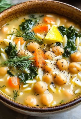 Lemony Greek Chickpea Soup