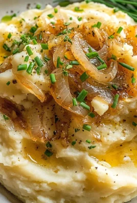 Best Ever Caramelized Onion Mashed Potatoes