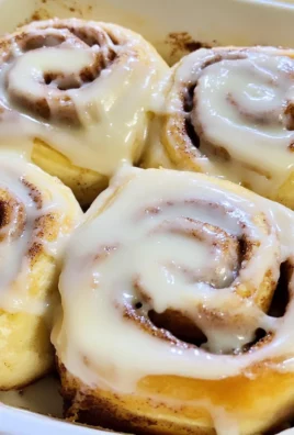 Best Homemade Cinnamon Rolls Recipe {Copycat Cinnabon Recipe}