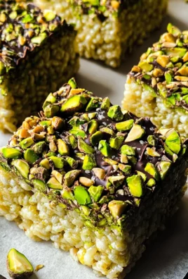 Pistachio and White Choc Rice Krispies Treats Recipe