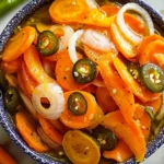 Mexican Pickled Carrots (zanahorias en escabeche)
