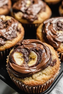Nutella Swirled Banana Muffins